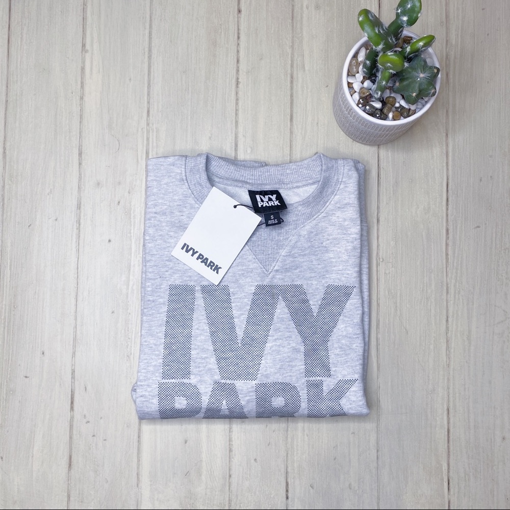 NWT!! IVY PARK Gray sweatshirt size small